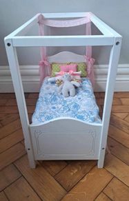 Our Generation Sweet Canopy Four Poster Bed
