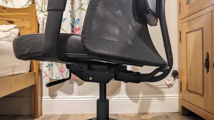 Leather swivel chair, fully adjustable