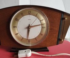 Vintage Metamec Mantle clock