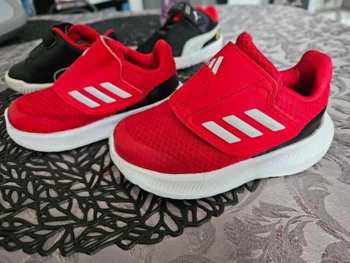 Kids runners ADIDAS, PUMA size 6/23
