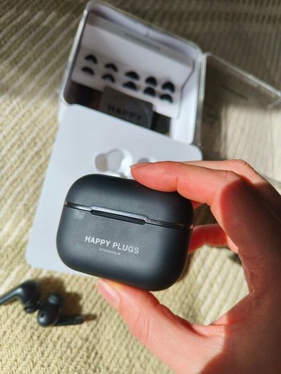Wireless Happy Plugs - Made in Sweden