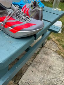 Carbon plated runners