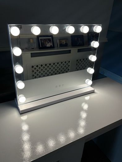 Hollywood mirror and table