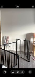 Black gate
