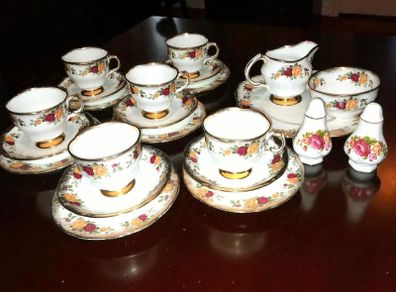 Stunning ARKLOW Cottage Roses teaset