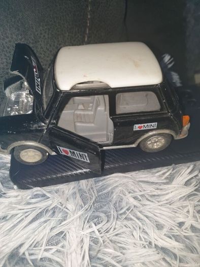 Sunnyside Superuir Toys  Pull Back  Mini