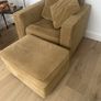 armchair & puff Image 2