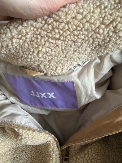 JJXX Cream and Camel Teddy Fleece Jacket Size XS