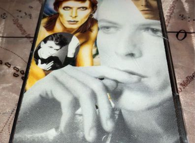 DAVID BOWIE  |  Changesbowie