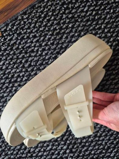 Crocs women