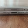 Sharp VC-M305LM VHS recorder Image 2
