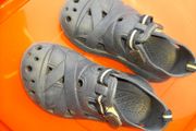 Boys crocs, closed foot crocs, size 6
