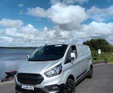 NEED GONE; Ford Transit Custom Trail
