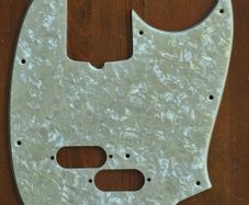 WD Custom Mustang Pbass Pickguard