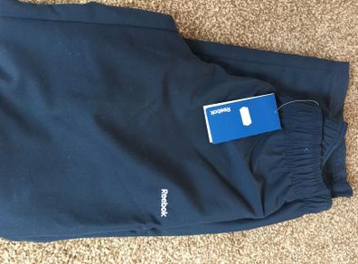 sports bottoms reebox size small