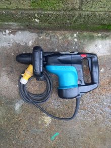 Makita Concrete Breaker