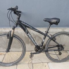 Mountain bike, 24-inch wheels