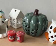 Candle holders + yankee candles