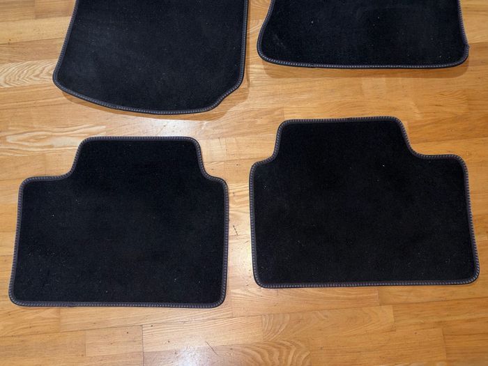 BMW 3 series G20 / G21 floor mats custom