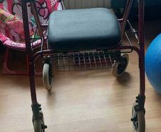 Walking frame