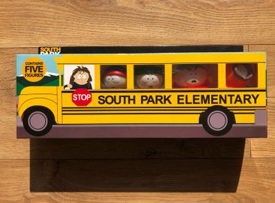 South Park: School Bus Box with 5 Figures