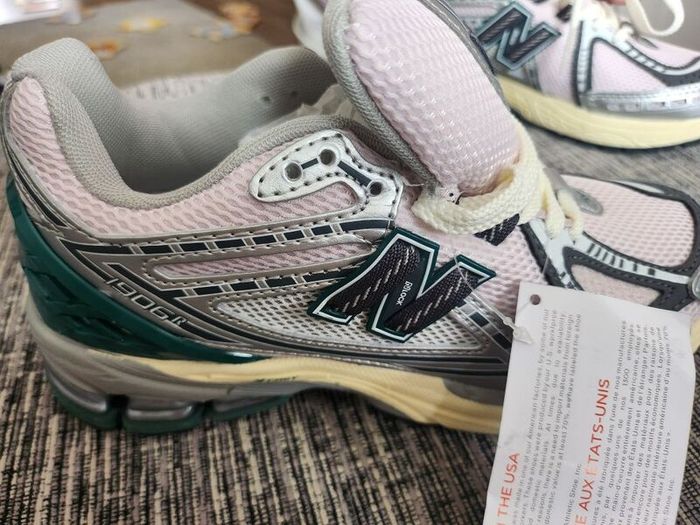 New Balance ladies trainers
