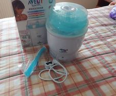 AVENT Express Electric Steam Steriliser.