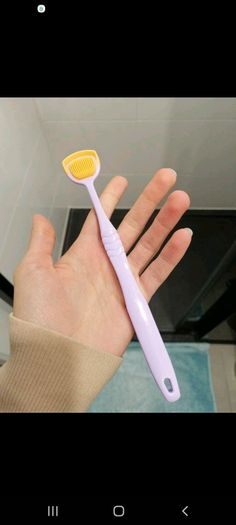 Tongue Brush