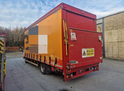 PRICE DROP Isuzu 7.5 tonne Curtain sider!
