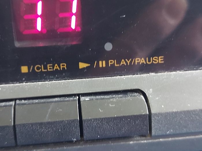 Goldstar CD Radio Dual Cassette Player Model No CD-540L, in excellent cosmetic condition
