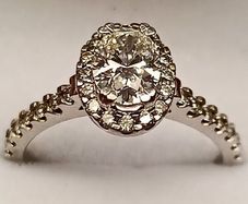 Diamond platinum ring