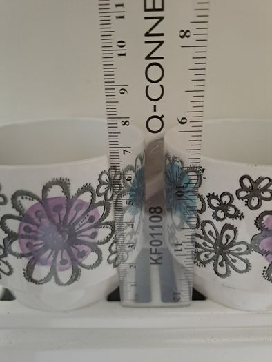 Vintage 4 stackable cups