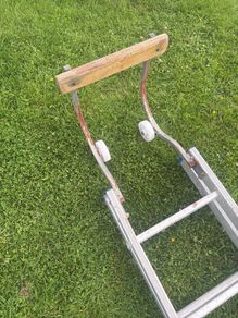 Roofing ladder