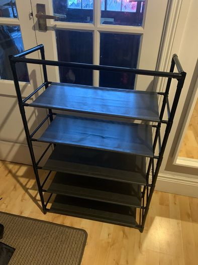 shoe rack ( no price below)