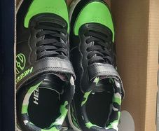Heelys size 2