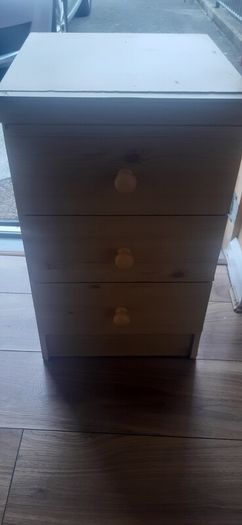 bed side locker good condition