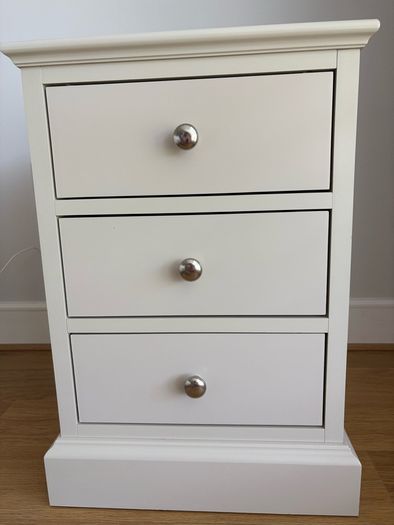 bedroom drawers