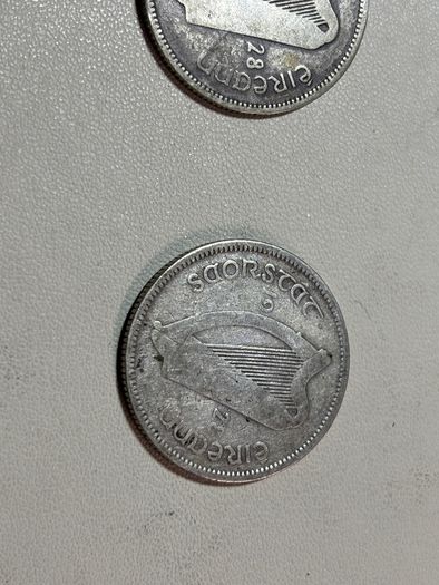 Pair 1928 Eire Free State 1 shilling