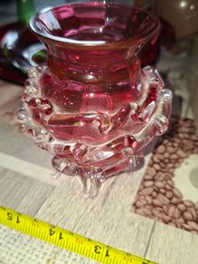 Beautiful Cranberry Glass Vase in Good Condition no chips or cracks Postage Available,