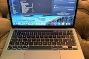 Apple MacBook Pro 13 M1 16Gb RAM 512Gb SSD