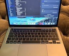 Apple MacBook Pro 13 M1 16Gb RAM 512Gb SSD