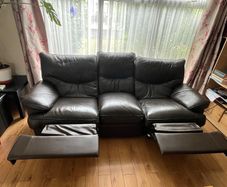 3 Seater leather sofa with reclining seats
