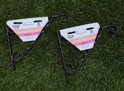 Garden brackets for hanging baskets