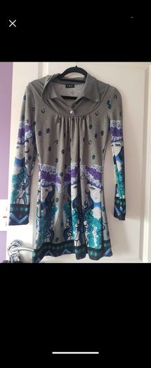print dress-tunic fits size 8-10 , 10 medium