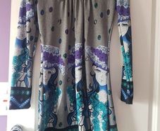 print dress-tunic fits size 8-10 , 10 medium