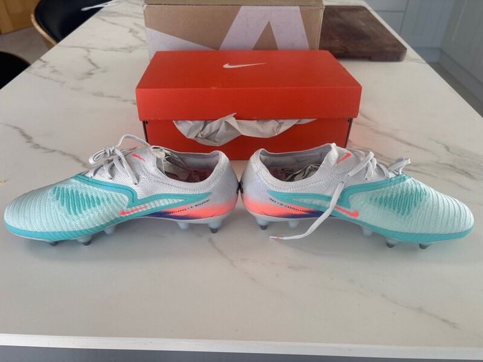 Nike Phantom 6 Elite Football Boots