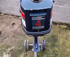 outboard engine