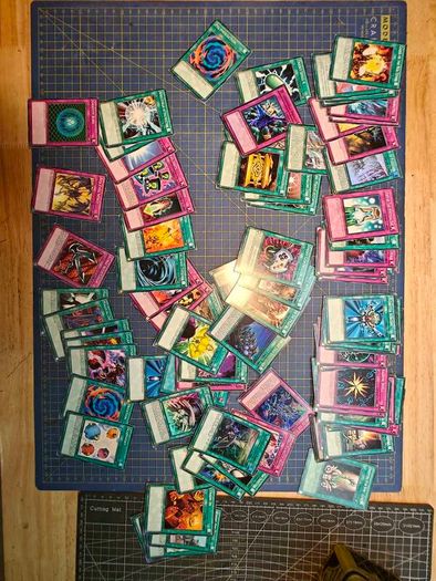 Yu - Gi - Oh! Card Decks, Tins and Mat
