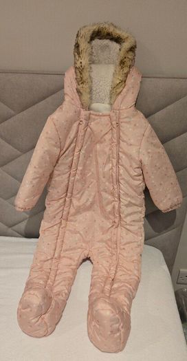 Baby girls clothes 9-12 months