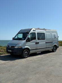 Camper